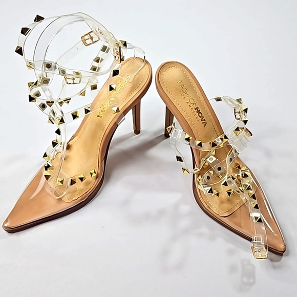 Fashion Nova Strappy Heels Size 7 - Picture 4 of 6